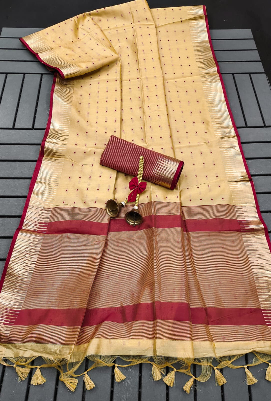 Soft Tussar Silk Saree with Zari Weaving