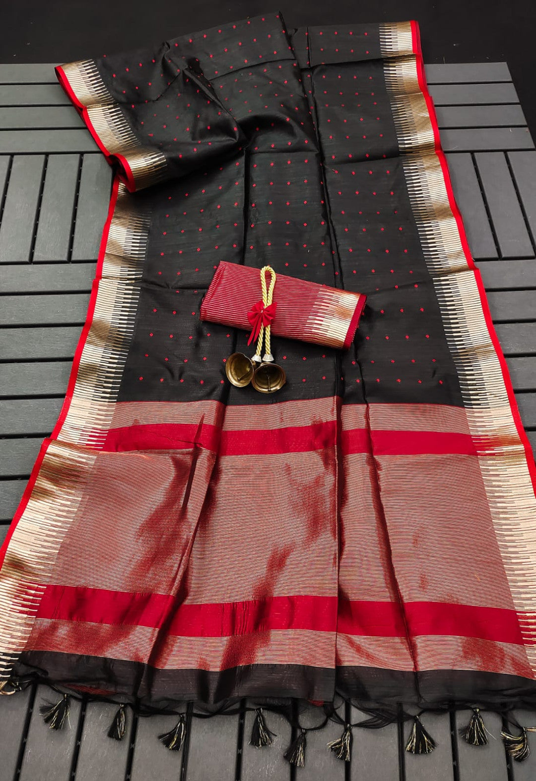Soft Tussar Silk Saree with Zari Weaving