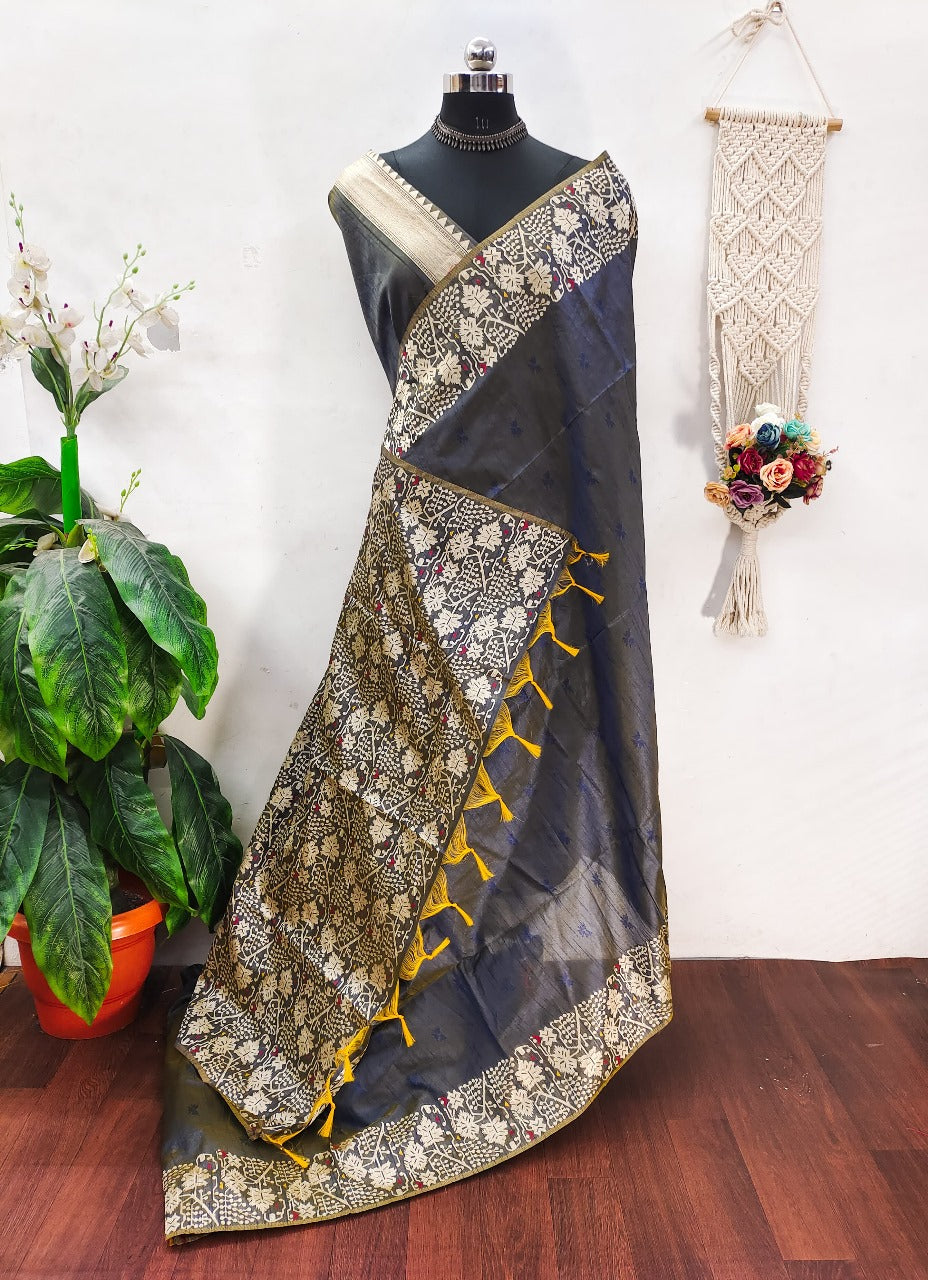 Banglori handloom raw silk saree with contrast jamdani weaving pallu
