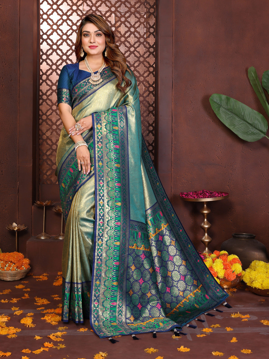 Kanjivaram tissue silk saree