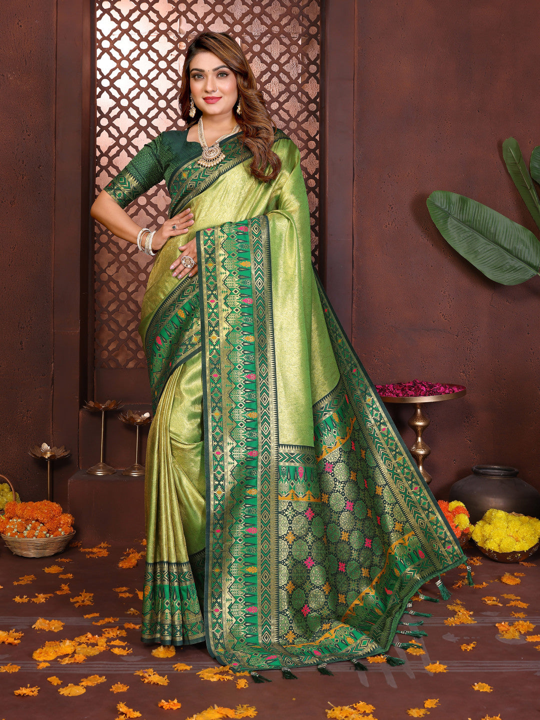 Kanjivaram tissue silk saree