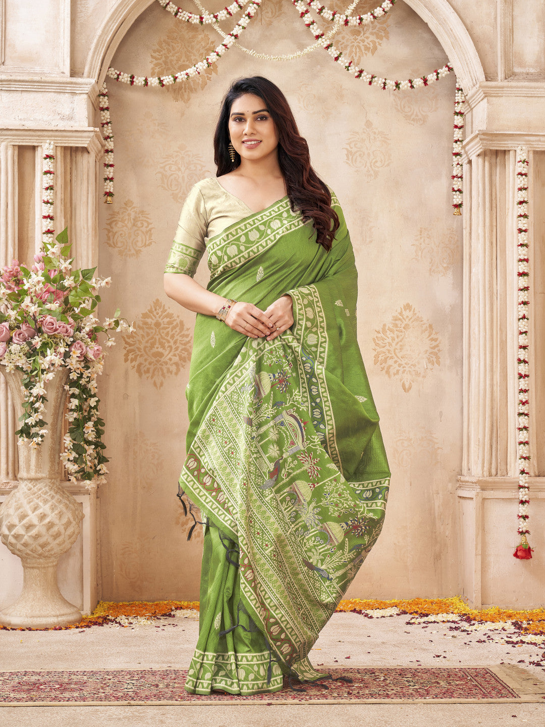 Soft Bangalore handloom raw silk saree with meenakari weaving work