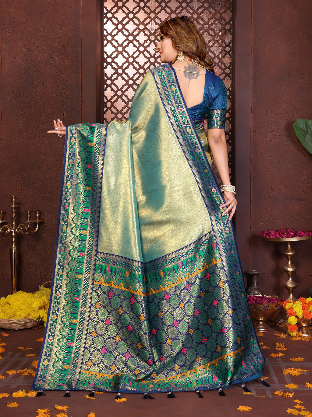 Kanjivaram tissue silk saree