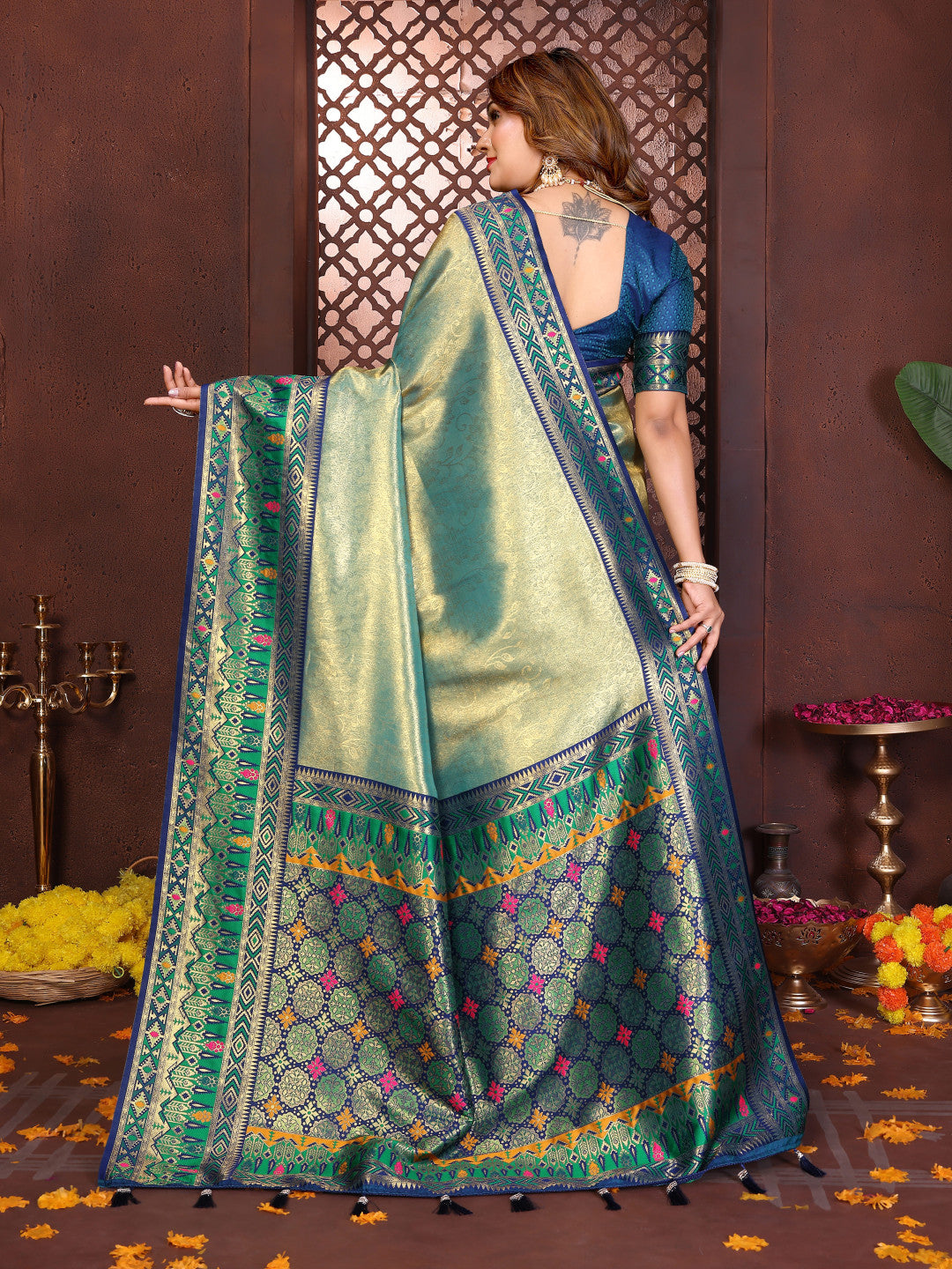 Kanjivaram tissue silk saree