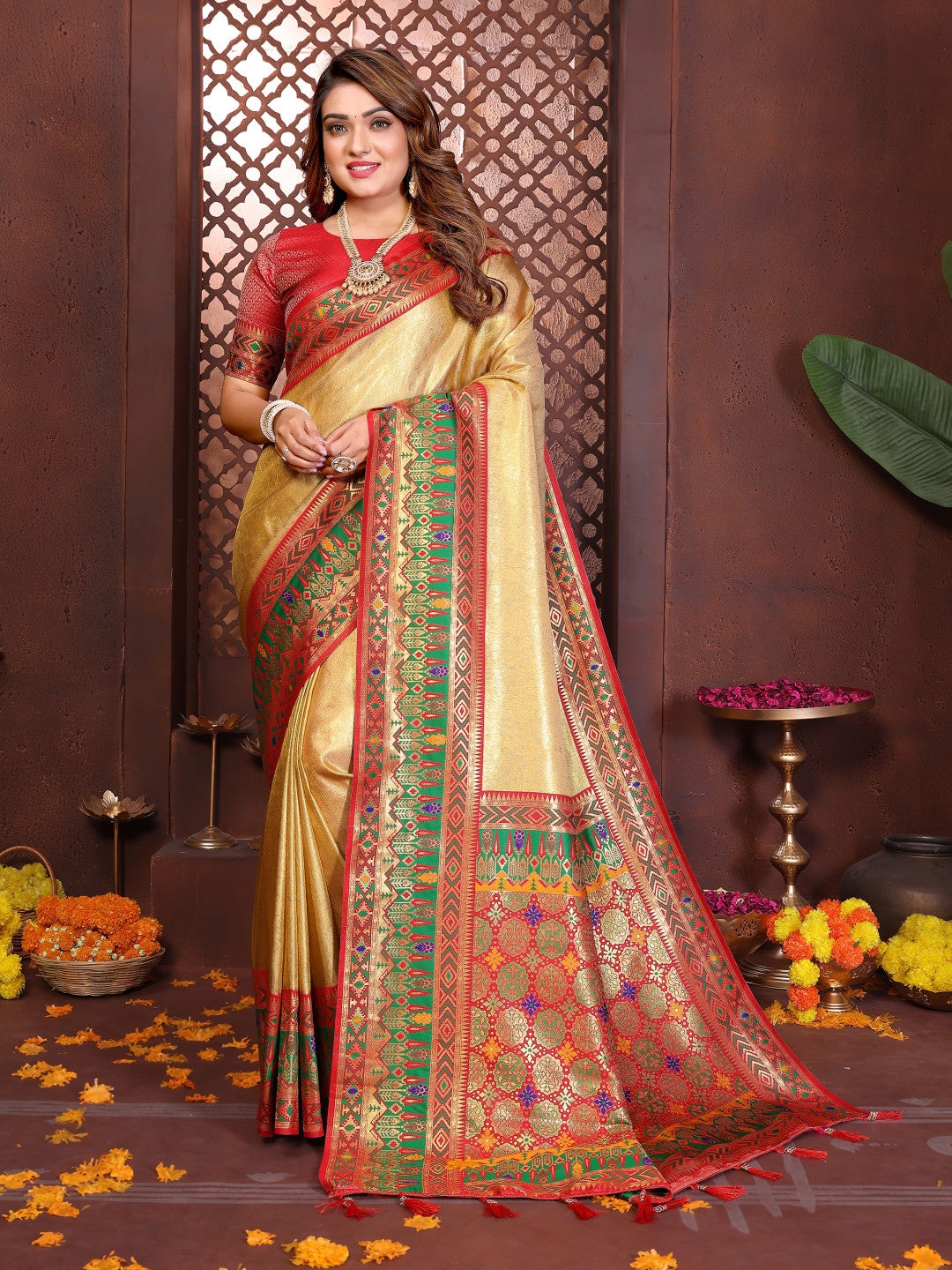Kanjivaram tissue silk saree