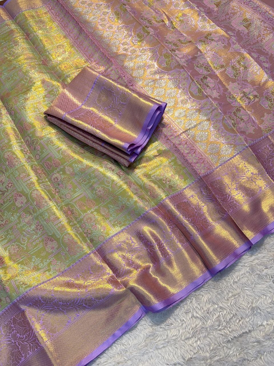 Soft kanchipuram silk saree with zari weaving work