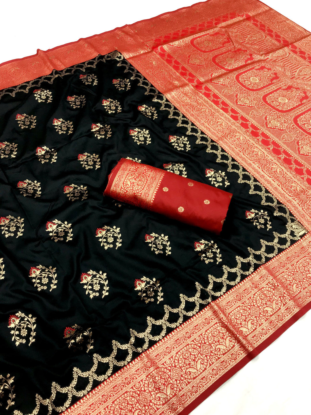 Traditional banarasi silk saree with zari weaving work